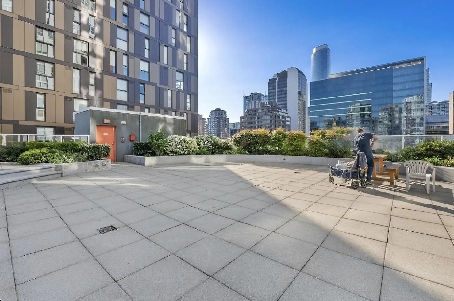 וונקובר Two-Story Loft With A High-Rises View And Rooftop Deck