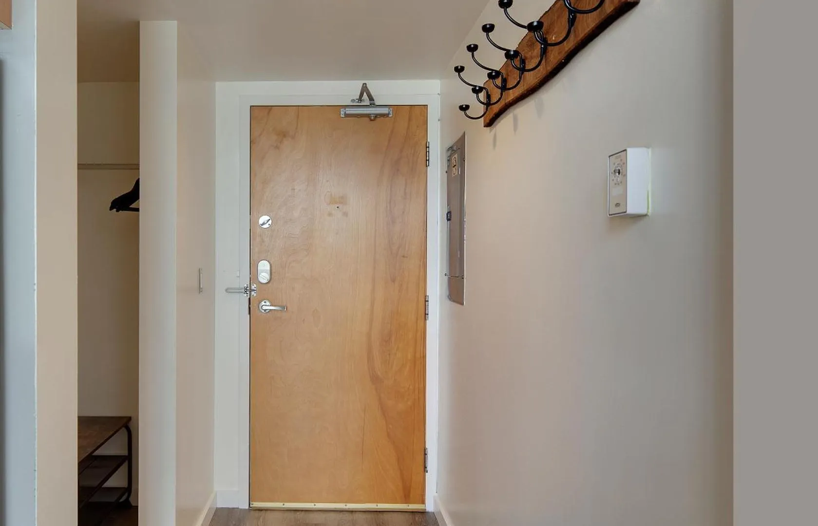 דירה וונקובר Two-Story Loft With A High-Rises View And Rooftop Deck