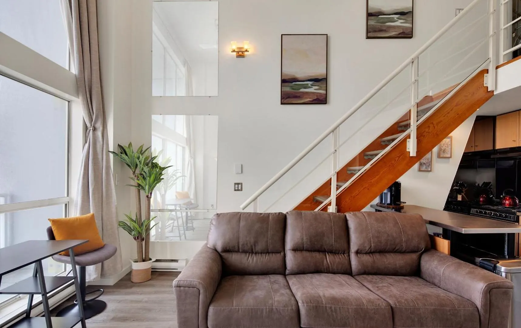 Two-Story Loft With A High-Rises View And Rooftop Deck Vancouver 0*,