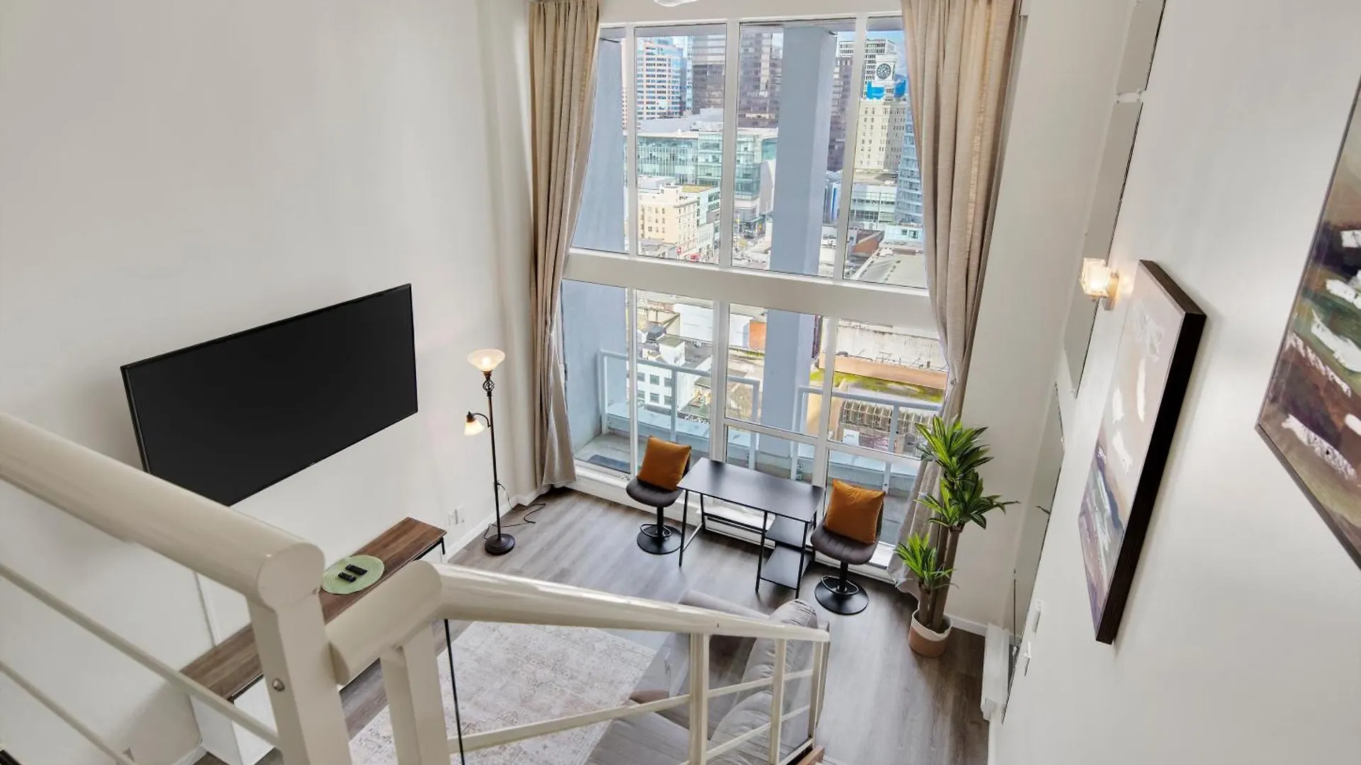 Two-Story Loft With A High-Rises View And Rooftop Deck Vancouver 0*,  Canada